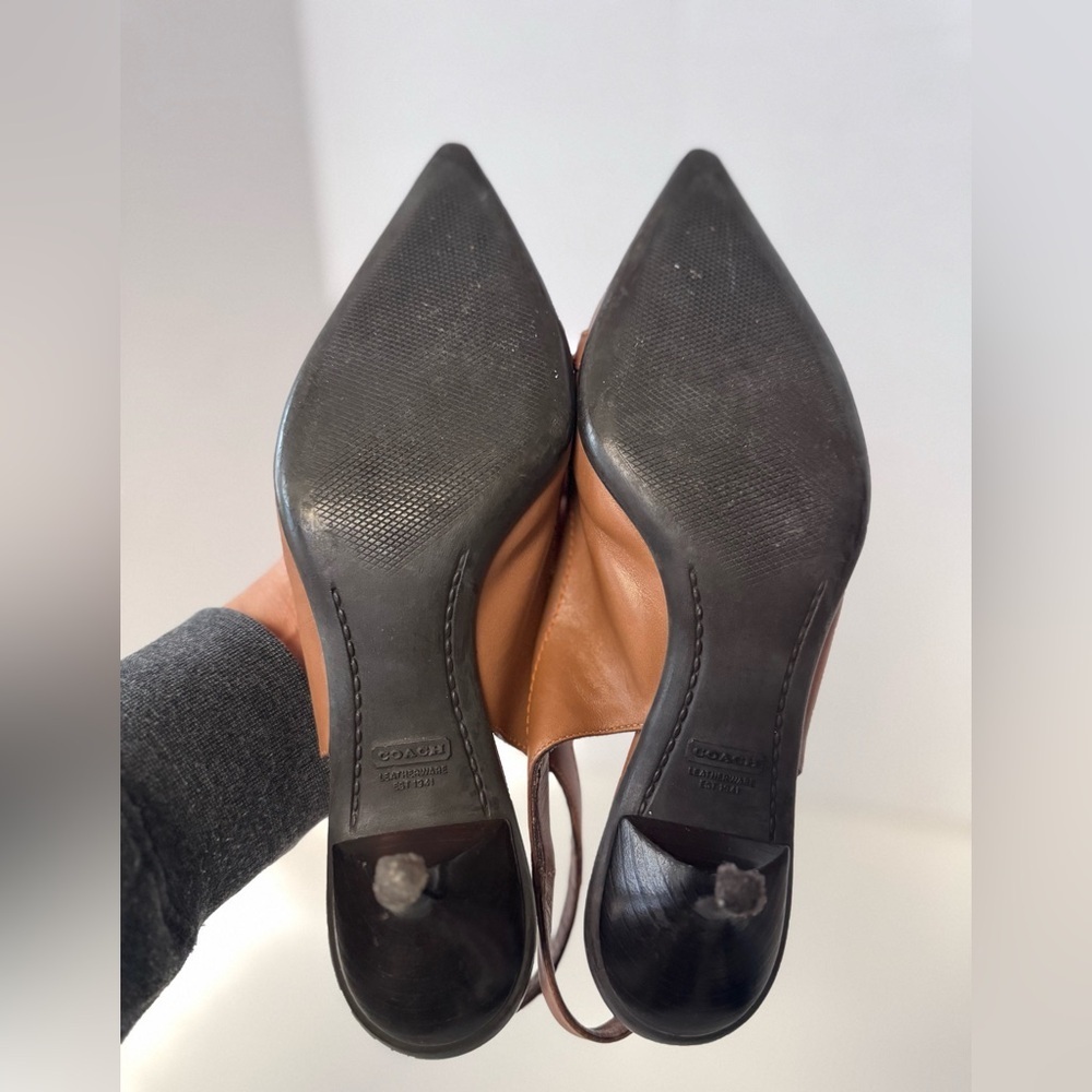 Vintage Coach Starr Tan Leather Buckle Slingback Kitten Heels Size 6 - Picture 7 of 12